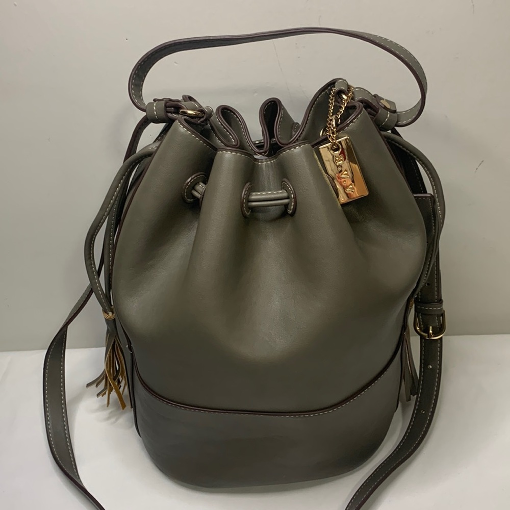 A.V.V bucket bag